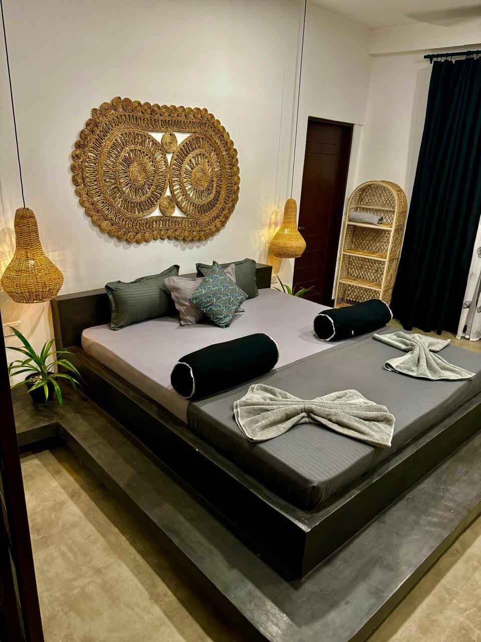 WhatsApp Image 2025-11-23 at 16.18.58 (1)